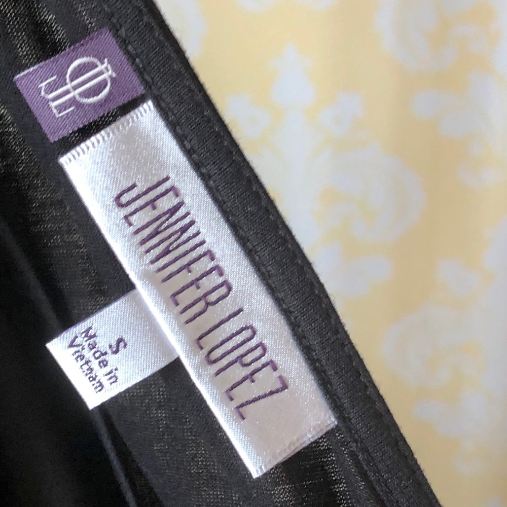 Jennifer Lopez halter style blouse, size small - Picture 3 of 3